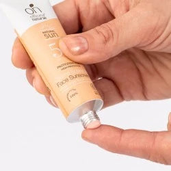Crema Solare Viso SPF 50 OFFICINA NATURAE ONSUN 30 ml